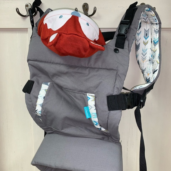infantino cuddle up ergonomic hoodie fox carrier